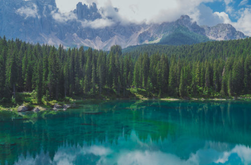 lago di carezza italia